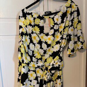 Summer Daisy dress off the Shoulder-New